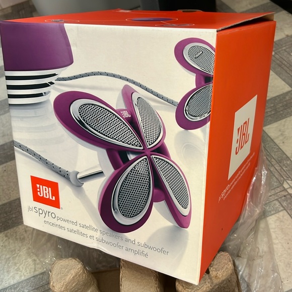 Girl Gamer JBL Spyro Wired Butterfly PC/Mac Speakers NIB Pink🌸